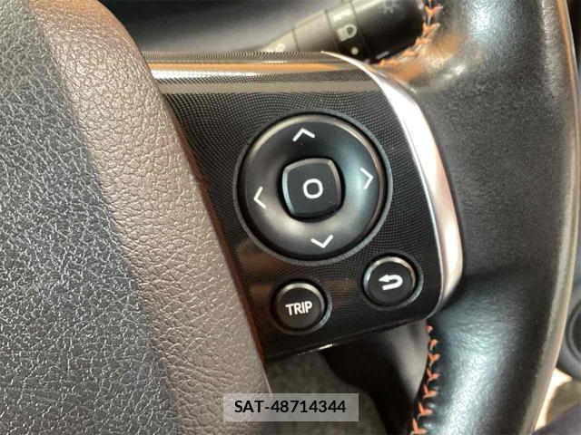 Toyota SIENTA 2018-02 8224567-5