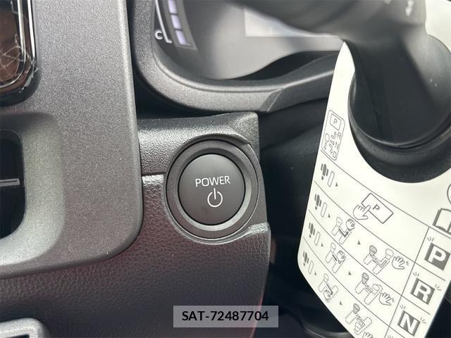 Toyota SIENTA 2025-01 8224585-10