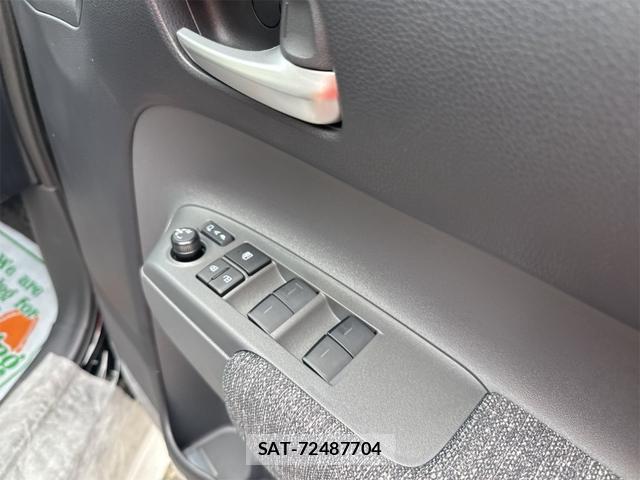 Toyota SIENTA 2025-01 8224585-14