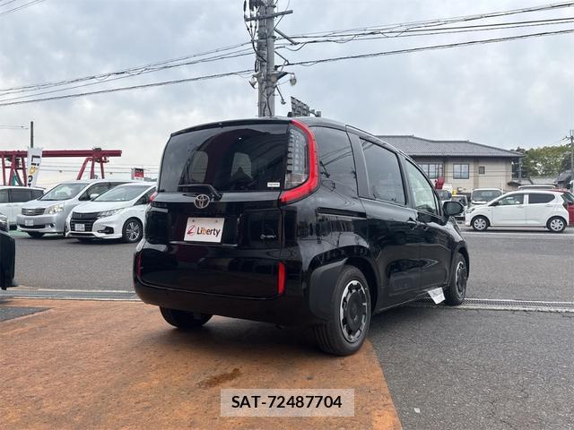 Toyota SIENTA 2025-01 8224585-18