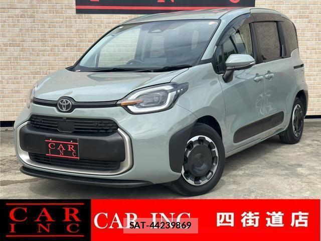 Toyota SIENTA 2023-07 8224647-0