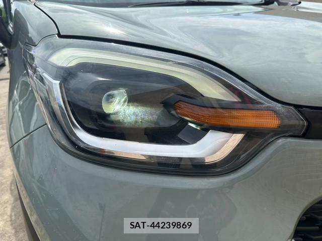 Toyota SIENTA 2023-07 8224647-16