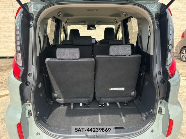 Toyota SIENTA 2023-07 8224647-9