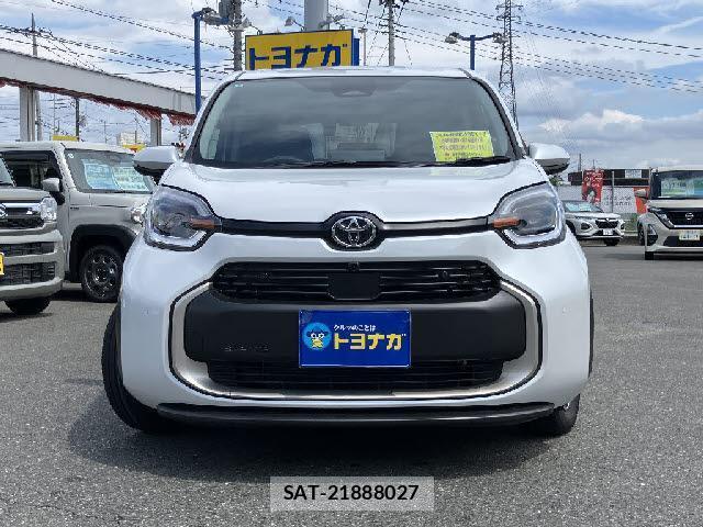 Toyota SIENTA 2026-05 8224812-1