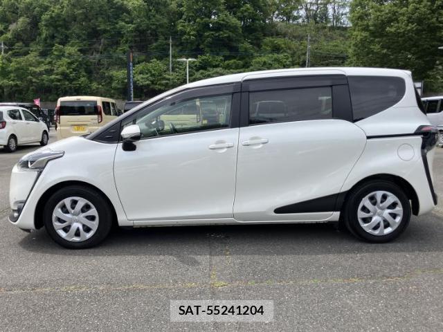 Toyota SIENTA 2017-09 8225061-1