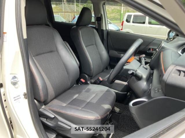 Toyota SIENTA 2017-09 8225061-3