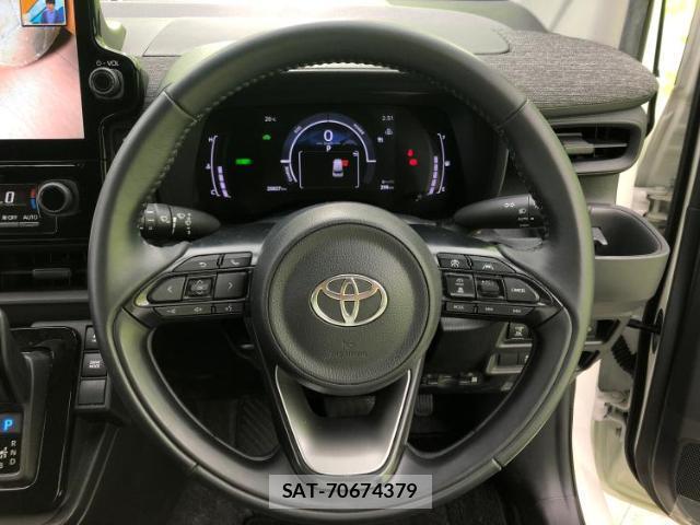 Toyota SIENTA 2023-10 8225093-13