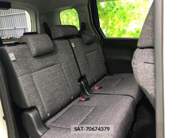 Toyota SIENTA 2023-10 8225093-4