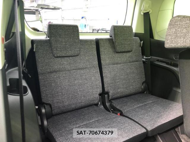 Toyota SIENTA 2023-10 8225093-5