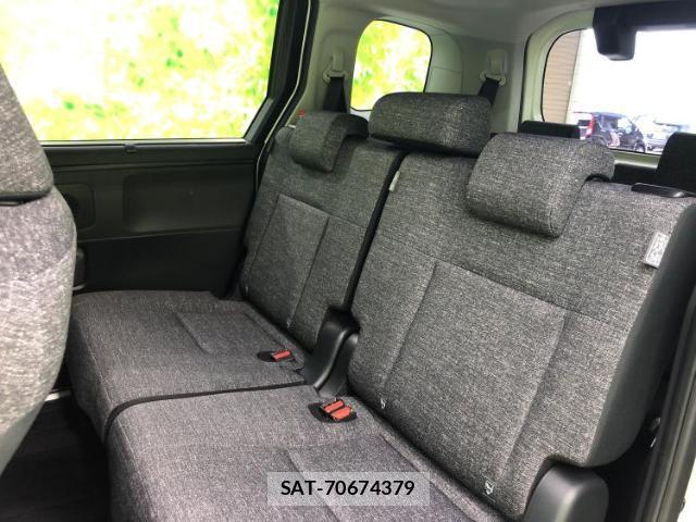 Toyota SIENTA 2023-10 8225093-7