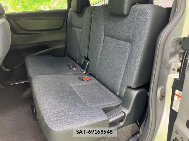 Toyota SIENTA 2017-07 8225168-7