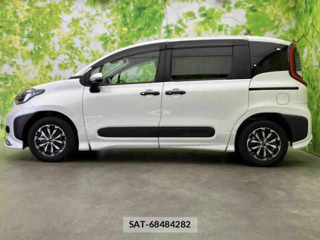 Toyota SIENTA 2024-05 8225338-1