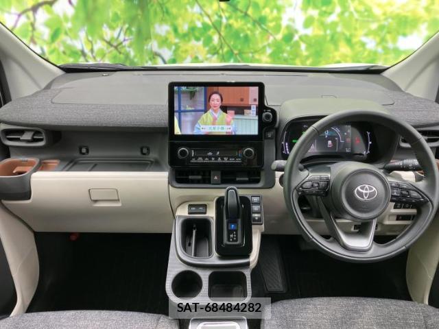 Toyota SIENTA 2024-05 8225338-5