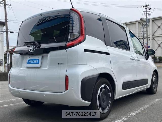 Toyota SIENTA 2025-07 8225538-2