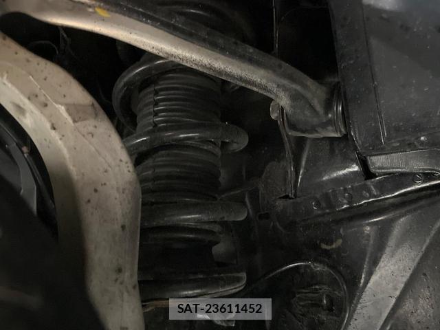 Nissan SKYLINE 2014-07 8219112-19