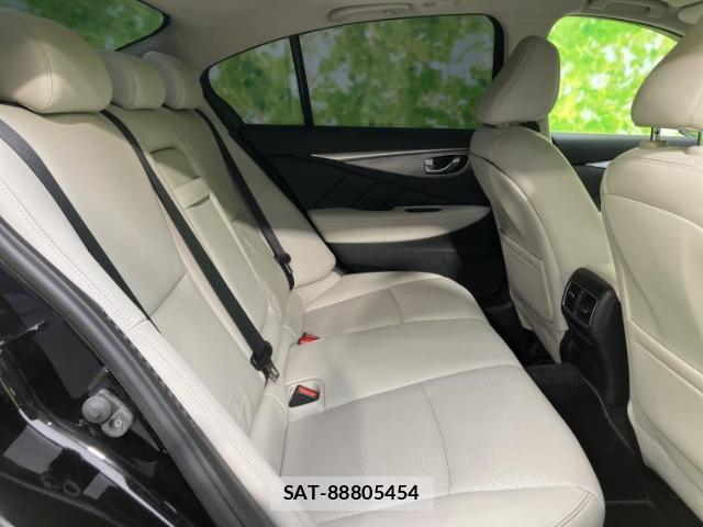 Nissan SKYLINE 2015-12 8220182-4