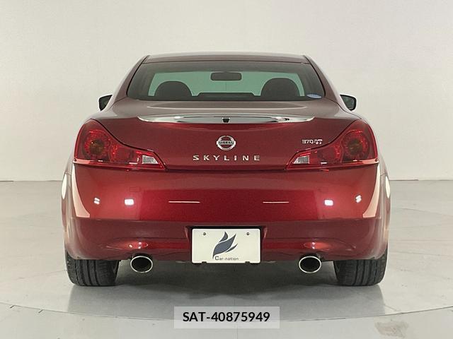 Nissan SKYLINE 2014-11 8220646-1