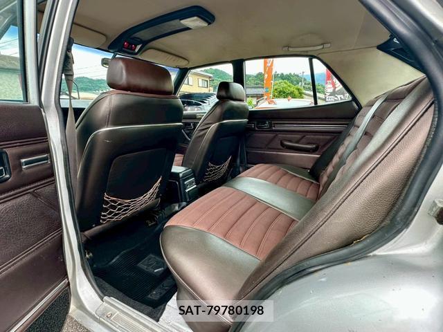 Nissan SKYLINE 1974 8220912-10