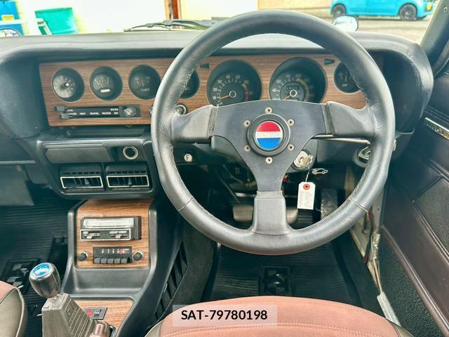 Nissan SKYLINE 1974 8220912-4