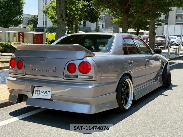 Nissan SKYLINE 2000-01 8221920-2