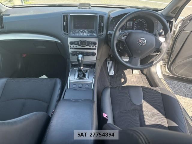 Nissan SKYLINE 2010-10 8222829-1