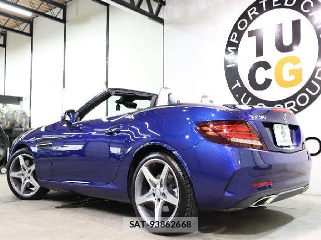 Mercedes Benz SLC 2017-03 8219577-2