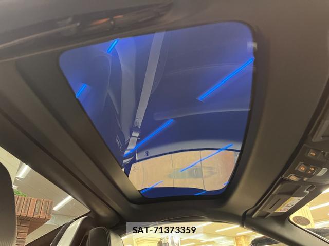 Mercedes Benz SLC 2020-09 8222607-9