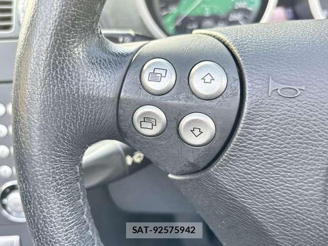 Mercedes Benz SLK 2005-08 8218369-14