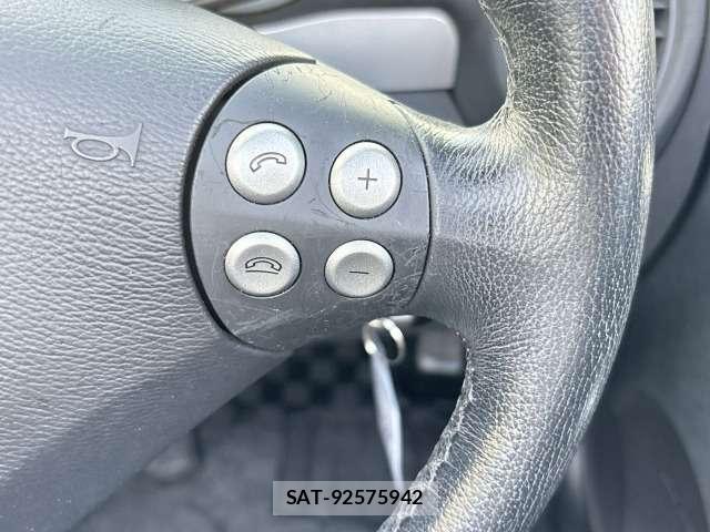 Mercedes Benz SLK 2005-08 8218369-15