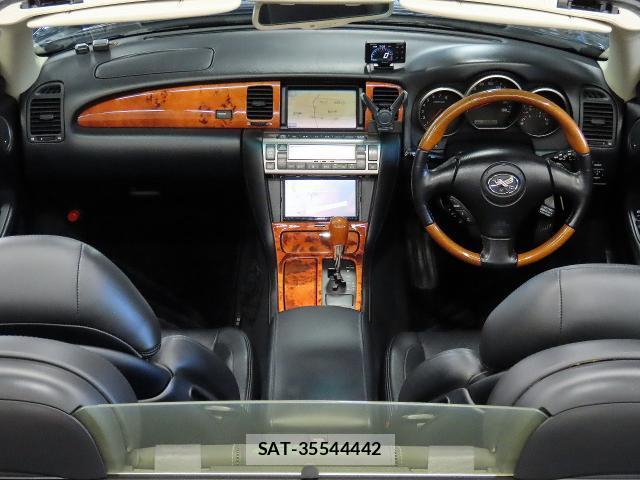 Toyota SOARER 2002-01 8222308-2