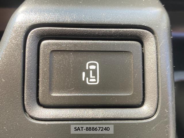 Suzuki SOLIO 2019-06 8220941-4