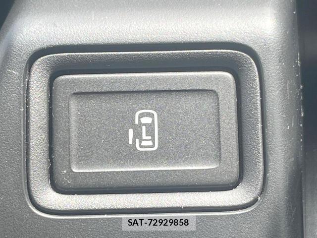 Suzuki SOLIO 2017-09 8221173-6
