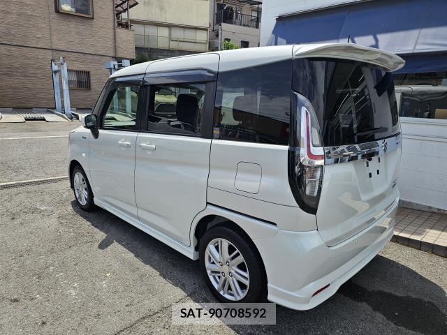 Suzuki SOLIO 2021-06 8222294-3