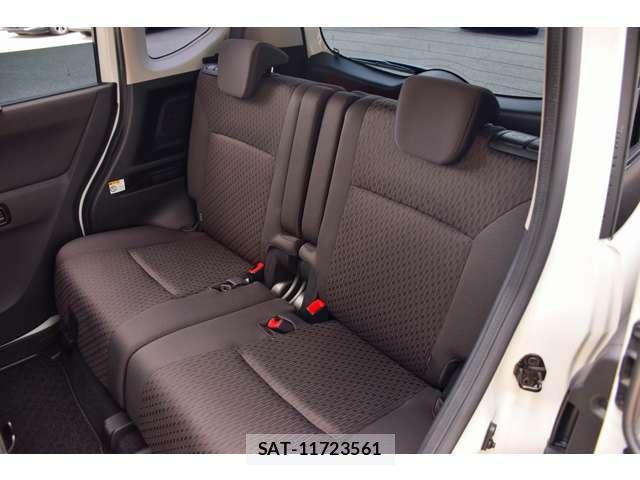 Suzuki SOLIO 2017-09 8223219-18