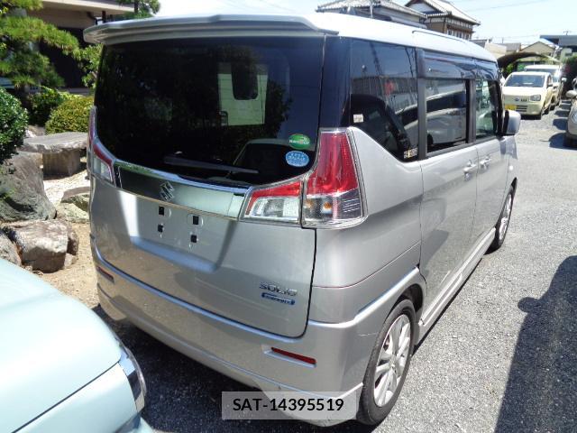 Suzuki SOLIO 2015-10 8223902-1