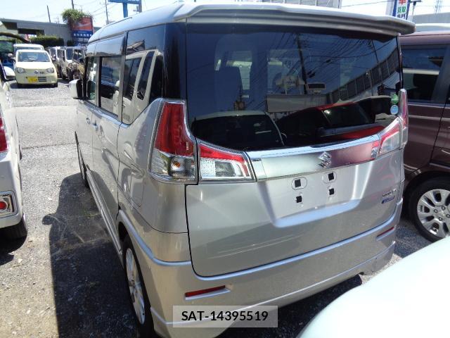 Suzuki SOLIO 2015-10 8223902-10