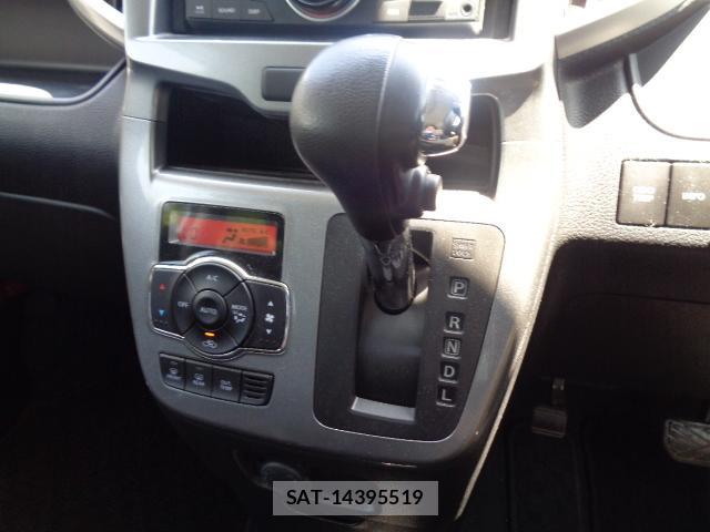 Suzuki SOLIO 2015-10 8223902-6