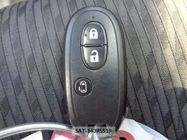 Suzuki SOLIO 2015-10 8223902-8