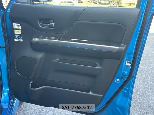 Suzuki SPACIA 2017-07 8218419-17