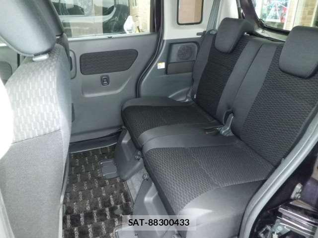 Suzuki SPACIA 2013-10 8217159-6