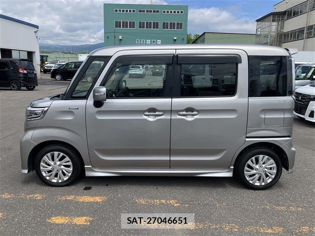 Suzuki SPACIA 2018-06 8218787-4