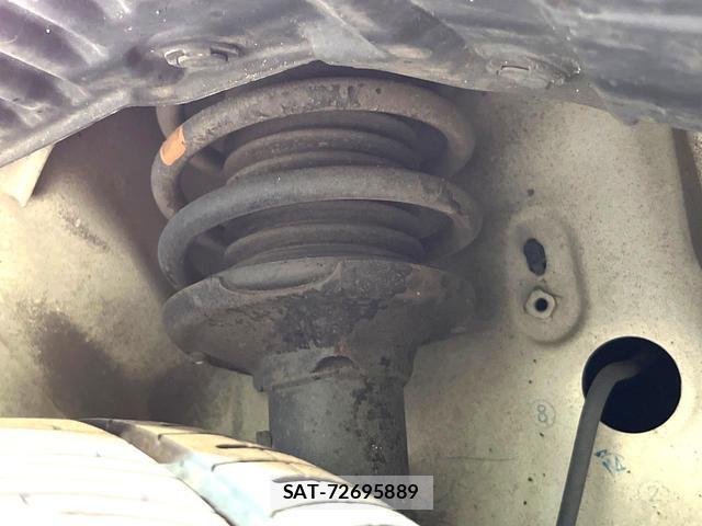 Suzuki SPACIA 2018-09 8219129-19