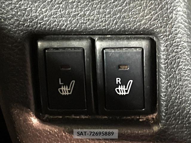 Suzuki SPACIA 2018-09 8219129-6