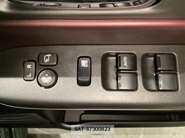 Suzuki SPACIA 2024-12 8219170-11