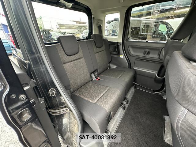 Suzuki SPACIA 2019-05 8220704-15
