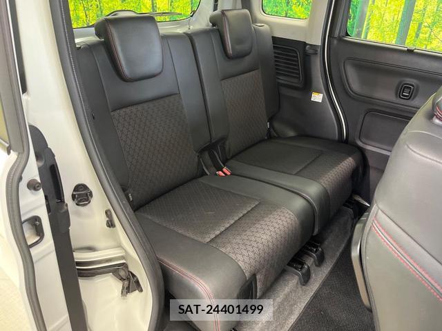 Suzuki SPACIA 2019-12 8221647-8