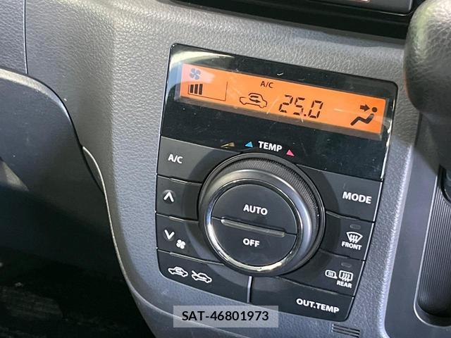 Suzuki SPACIA 2014-03 8222189-6