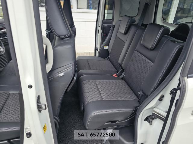 Suzuki SPACIA 2022-03 8222292-6