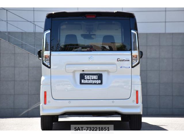 Suzuki SPACIA 2026-07 8223780-8