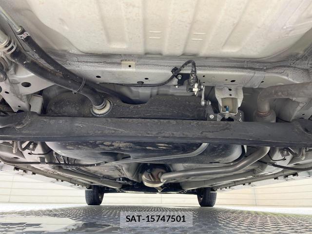Suzuki SPACIA 2021-08 8223994-18